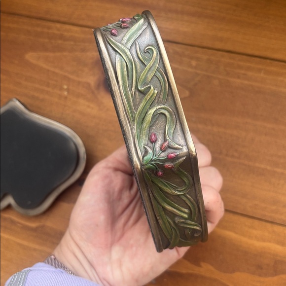 Vintage Art Nouveau Princess Butterfly Trinket Decorative Box Veronese Bronze - Picture 7 of 10